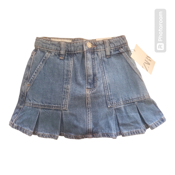 ZARA Girl's Blue Pleated Denim Skirt - Size 8 - Picture 1 of 3